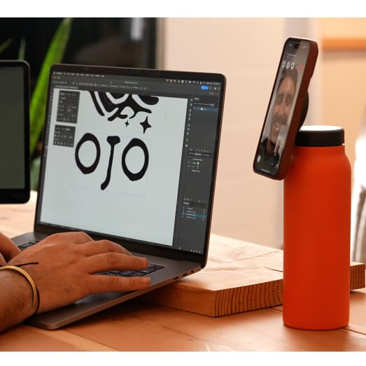 Ringo Water Bottle with Magnetic Phone Mount 950ml (32oz) - Orange