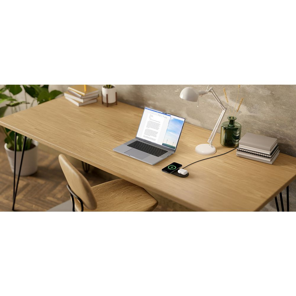 Belkin BoostCharge 10W Dual Wireless Charger 2x Pads - Black (includes AC Charger)