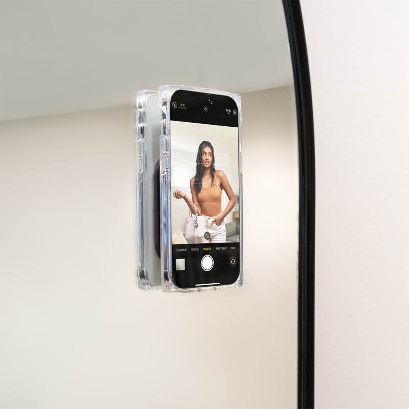 Case-Mate Adhesive Suction Mount - Black