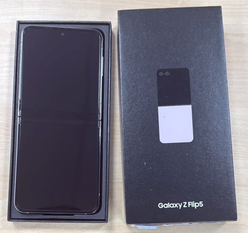 Refurbished Samsung Galaxy Z Flip5 512GB/8GB 5G Smartphone - Lavender