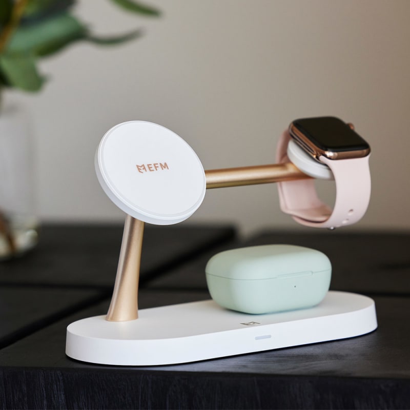 EFM FLUX 4-in-1 Charging Dock with 42W Wall Charger - Gold