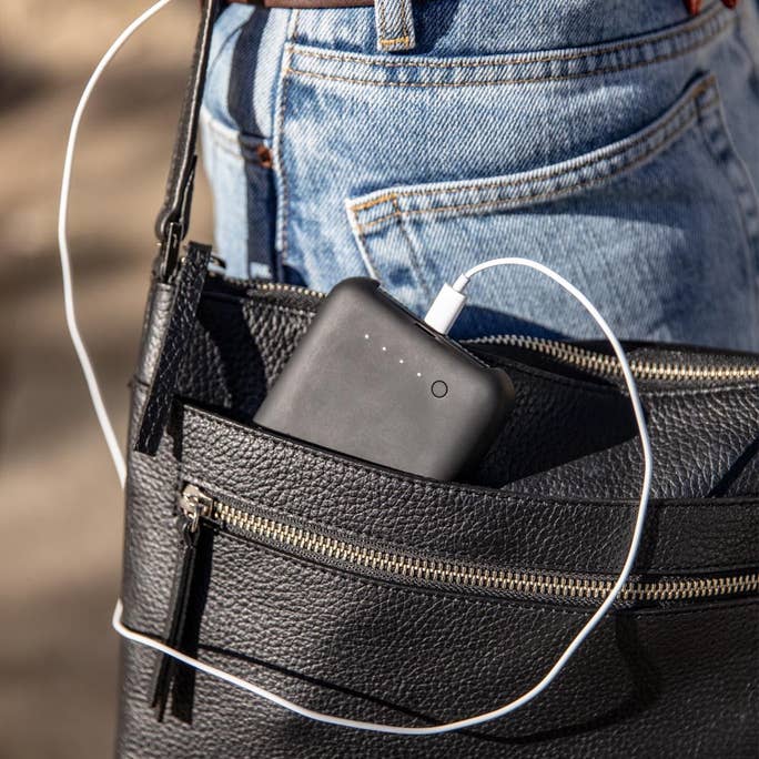 Mophie Juice Pack Access Battery Pack Case suits iPhone Xs/X - Black