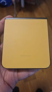 Samsung Galaxy Z Flip5 256GB 5G Smartphone - Yellow