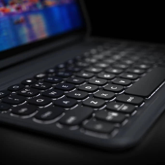 ZAGG Keyboard Pro Keys for Apple iPad 10.2 (7th / 8th / 9th Gen) - Black/Gray