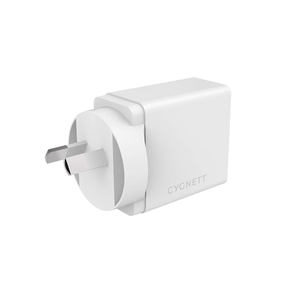 Cygnett PowerPlus 12W Fast Charge Wall Adapter w Lightning Cable - White