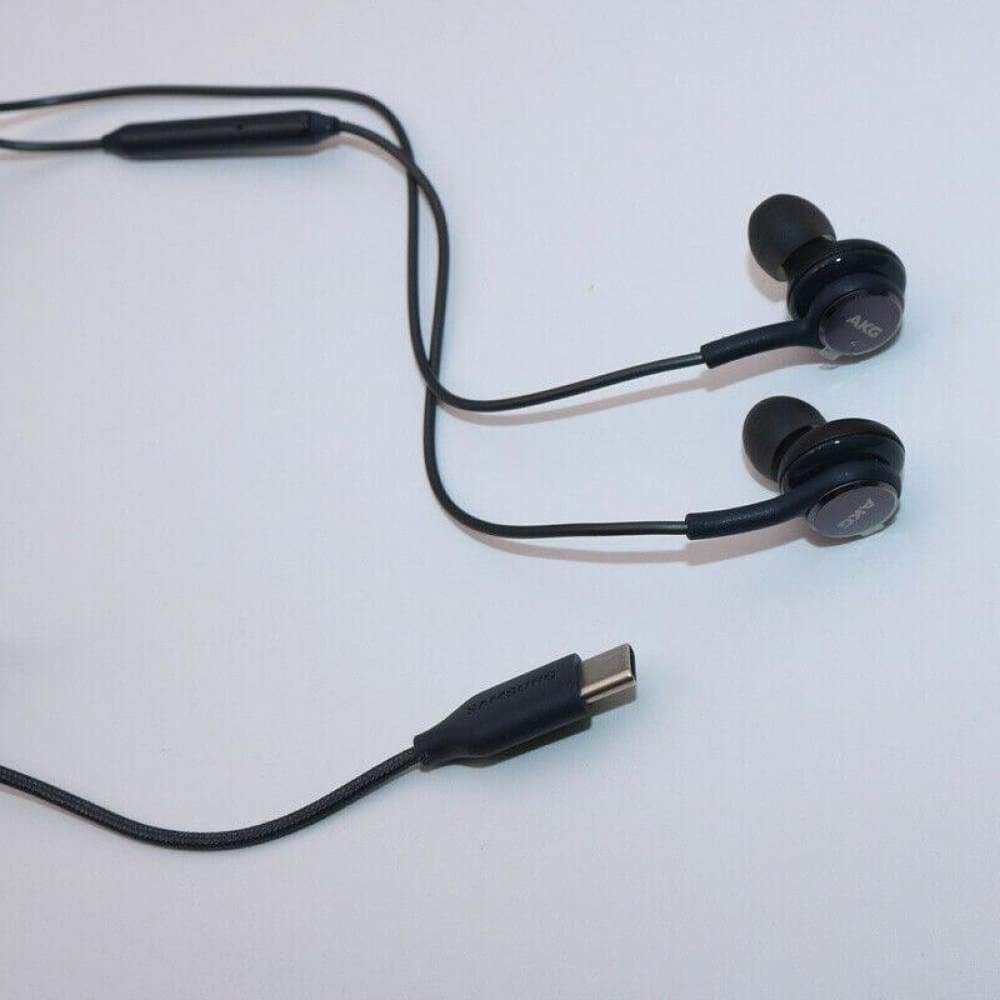 Samsung Type-C AKG In-Ear Earphone for Galaxy Note 10 / S10 - Black - Accessories